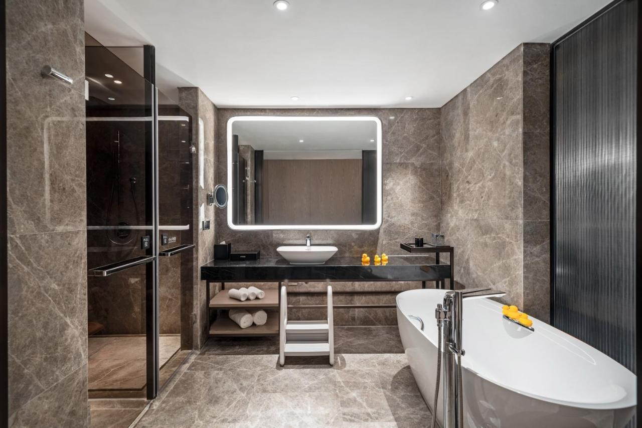 The G Shenzhen, A Tribute Portfolio Hotel ภายนอก รูปภาพ